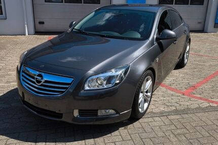 Opel Insignia 191.000 km 9.500 &euro; Langwedel 27299