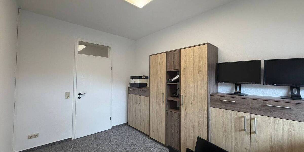 Gewerbeobjekt Stuhr Brinkum - 5 Zimmer, 85 m&sup2;, 750&euro; | Angebot:26703175