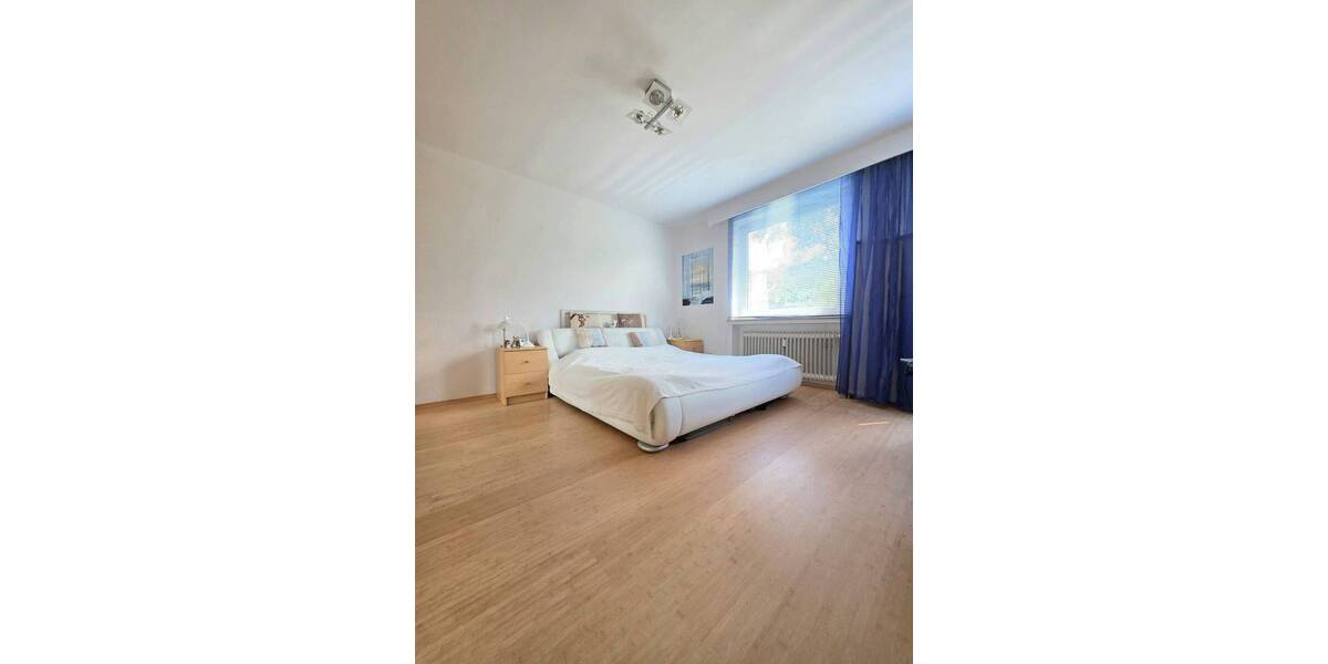 Etagenwohnung Bremen Hastedt - 4 Zimmer, 126 m&sup2;, 359.000&euro; | Angebot:26778842