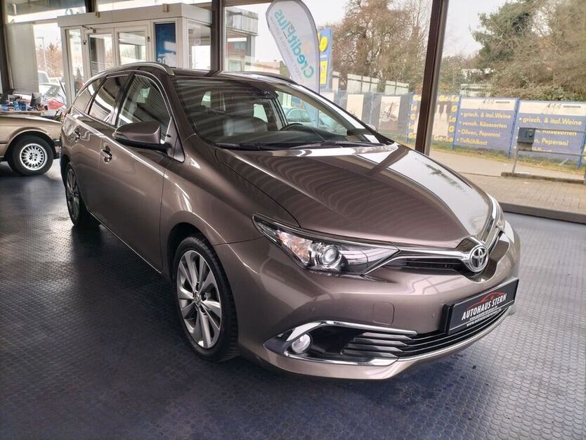 Auris