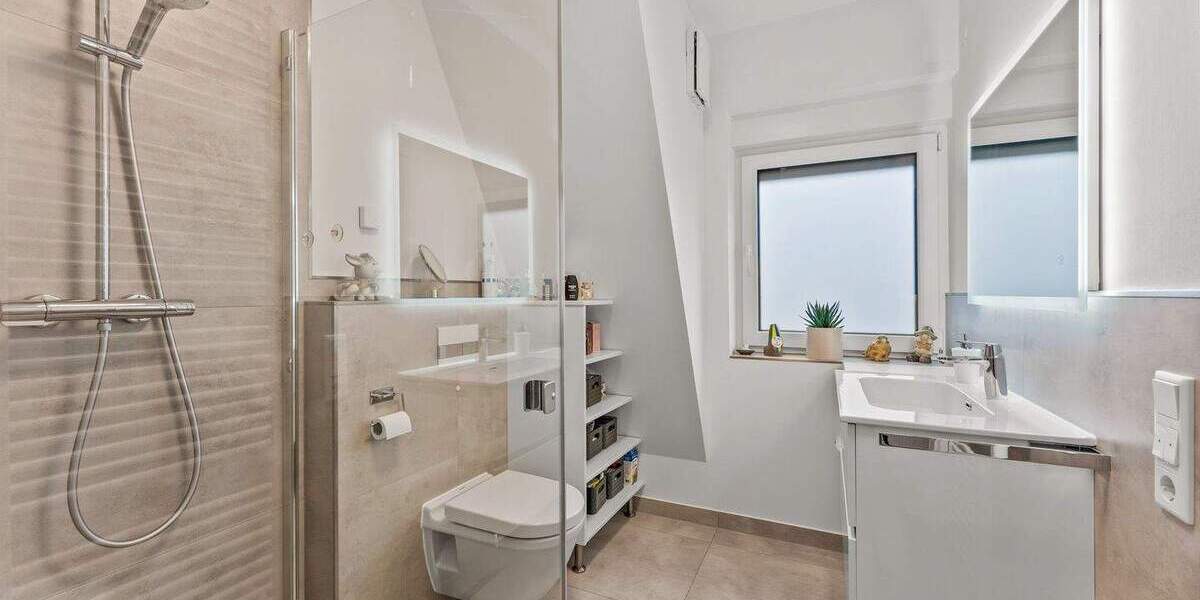 Etagenwohnung Berne Ranzenbüttel - 3 Zimmer, 68 m&sup2;, 249.000&euro; | Angebot:25734994