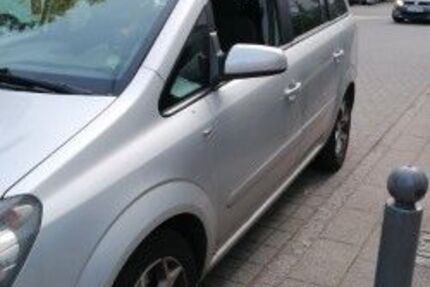 Opel Zafira 200.550 km 2.850 &euro; bremen 28325
