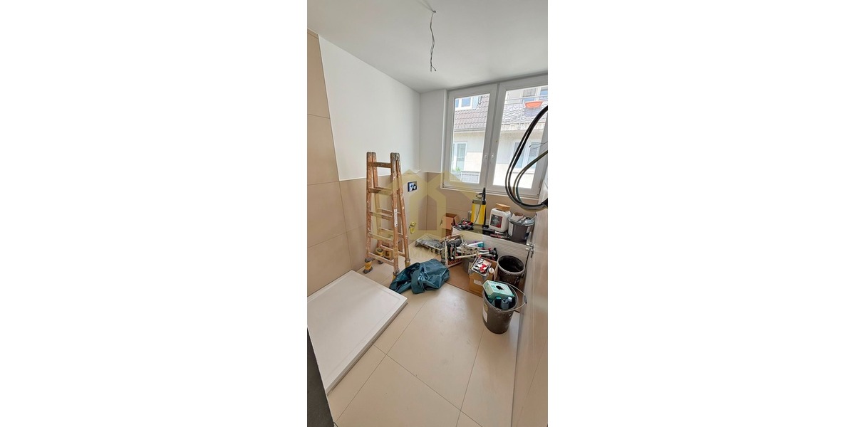 Vollsaniertes Mehrfamilienhaus 2026 mit 8 WE. Wärmepumpe + PV-Anlage in Top Lage zum Faktor 17,8 - Mehrfamilienhaus, Wohnhaus Bremen Neustadt | Angebot:27107842