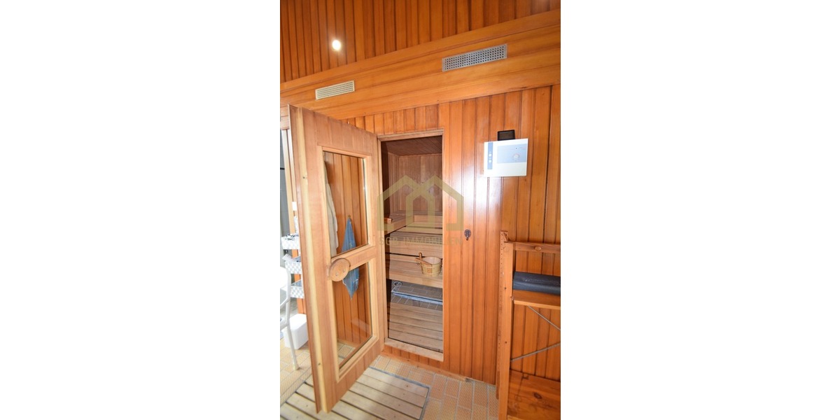 TOP !!! PREISREDUZIERUNG: Exklusives Anwesen mit Pool in Bestlage von Achim-Uesen! - Einfamilienhaus Achim | Angebot:26634779