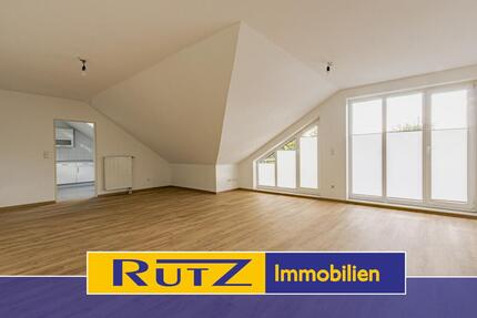 Delmenhorst-Bungerhof | Moderne, renovierte Wohnung in zentraler Lage mit Balkon und Einbauküche zimmer