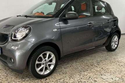 Smart forFour 33.000 km 11.700 € Bremen 28277