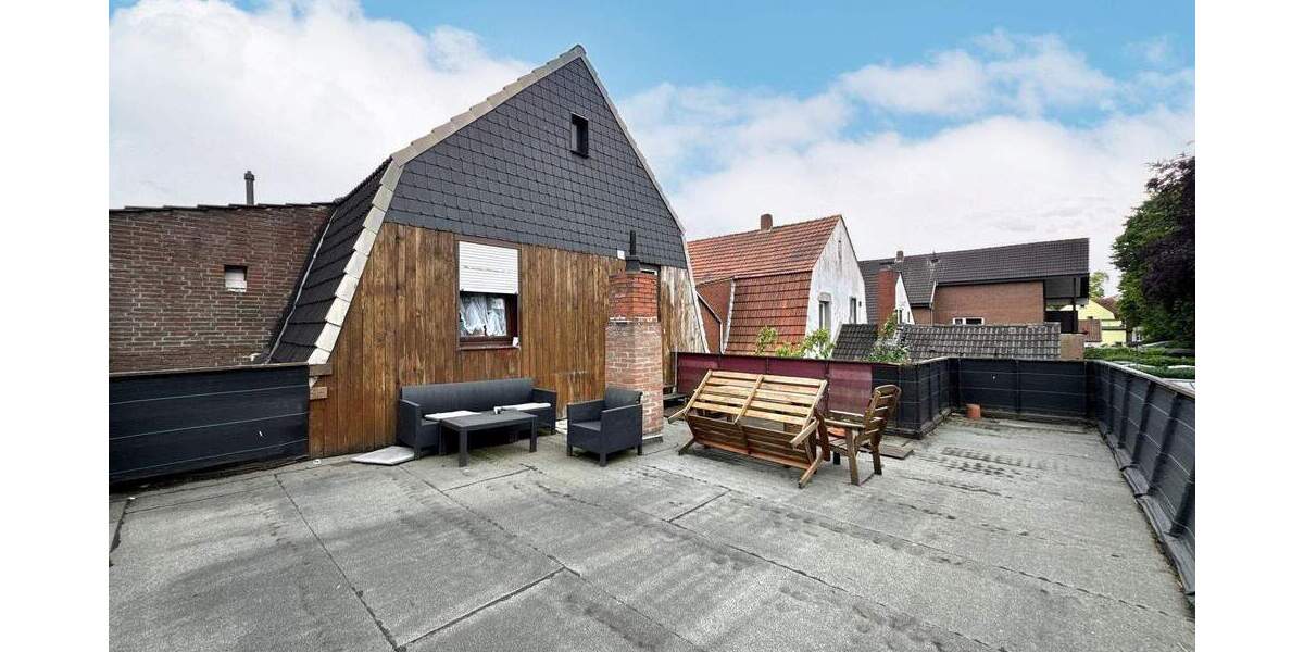 Mehrfamilienhaus, Wohnhaus Delmenhorst Mitte - 6 Zimmer, 146 m&sup2;, 319.000&euro; | Angebot:23047723