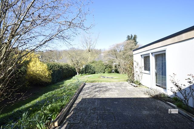 Bungalow mit Vollkeller + Garage + Garten Interessantes Potenzial ! - Einfamilienhaus Syke / Siedlung Gessel Siedlung Gessel | Angebot:26882737