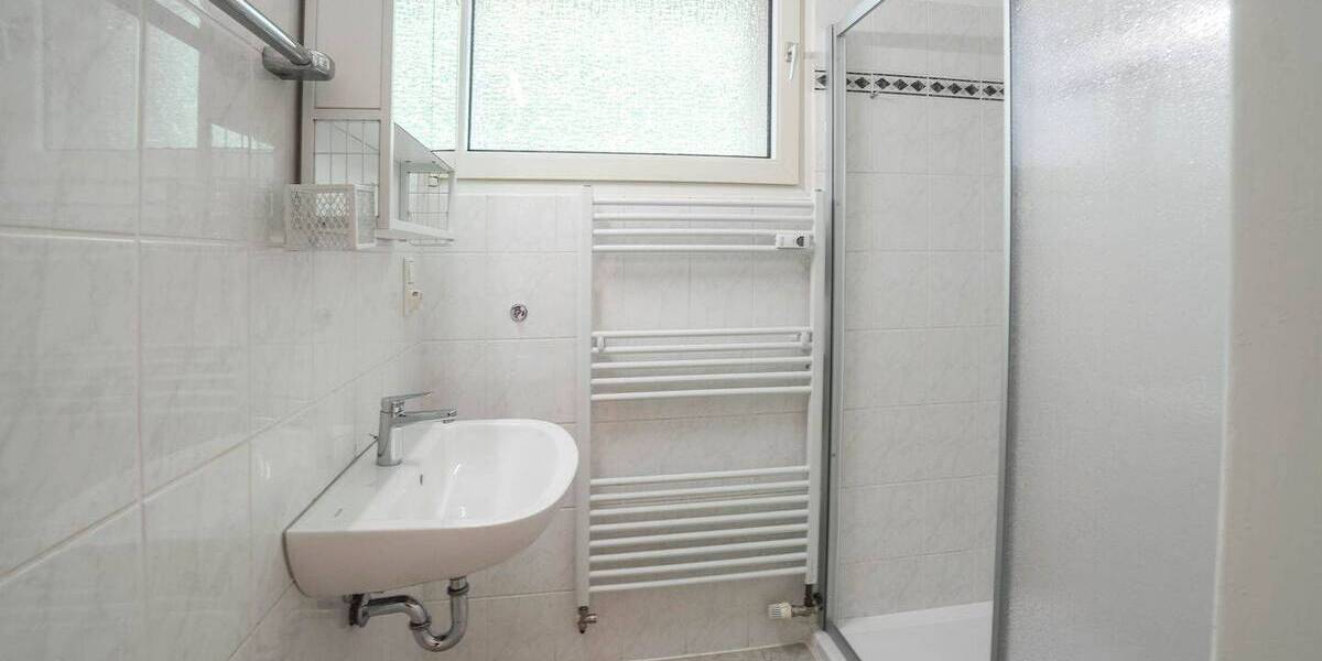 Etagenwohnung Bremen Sodenmatt - 4 Zimmer, 83 m&sup2;, 900&euro; | Angebot:26554820