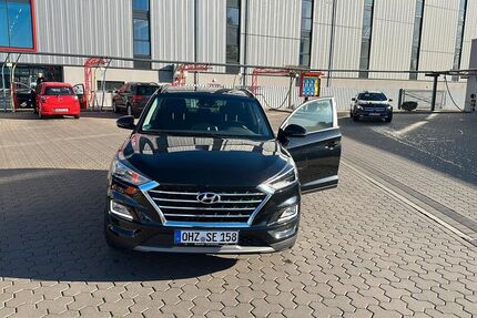 Hyundai TUCSON 103.000 km 19.800 &euro; Schwanewede 28790