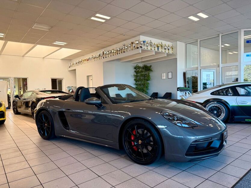 Porsche Boxster 34.718 km 92.850 € Stuhr-Bremen 28816