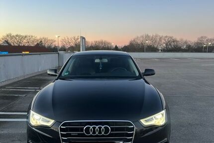 Audi A5 165.000 km 15.250 &euro; Delmenhorst 27749