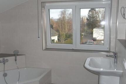 Haus Lemwerder - 3 Zimmer, 85 m&sup2;, 950&euro; | Angebot:26214829