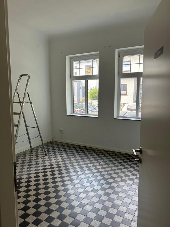 Raum im Friseursalon zu vermieten – ideal für Kosmetik & Co. zimmer