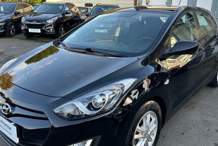 Hyundai i30 66.000 km 8.998 € Bremen 28277