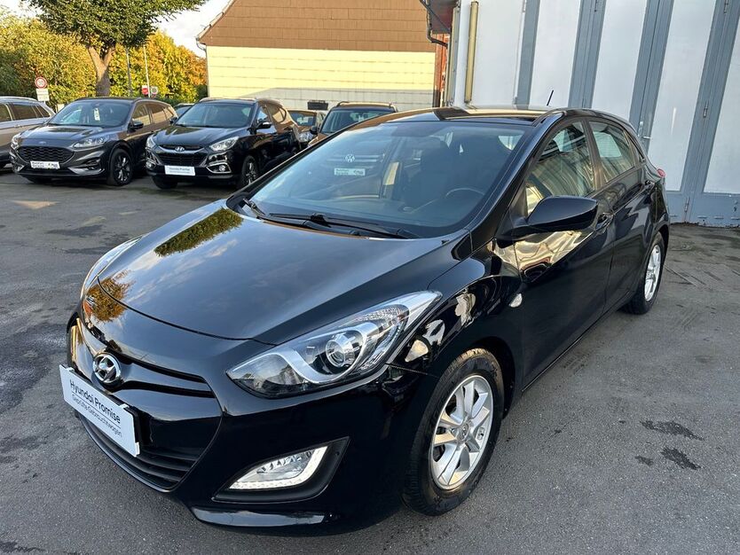 Hyundai i30 66.000 km 8.998 € Bremen 28277