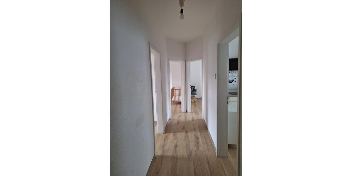 Etagenwohnung Bremen Walle - 3 Zimmer, 65 m&sup2;, 450&euro; | Angebot:25691962