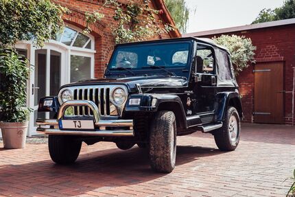 Jeep Wrangler 207.000 km 19.000 € Beckeln 27243