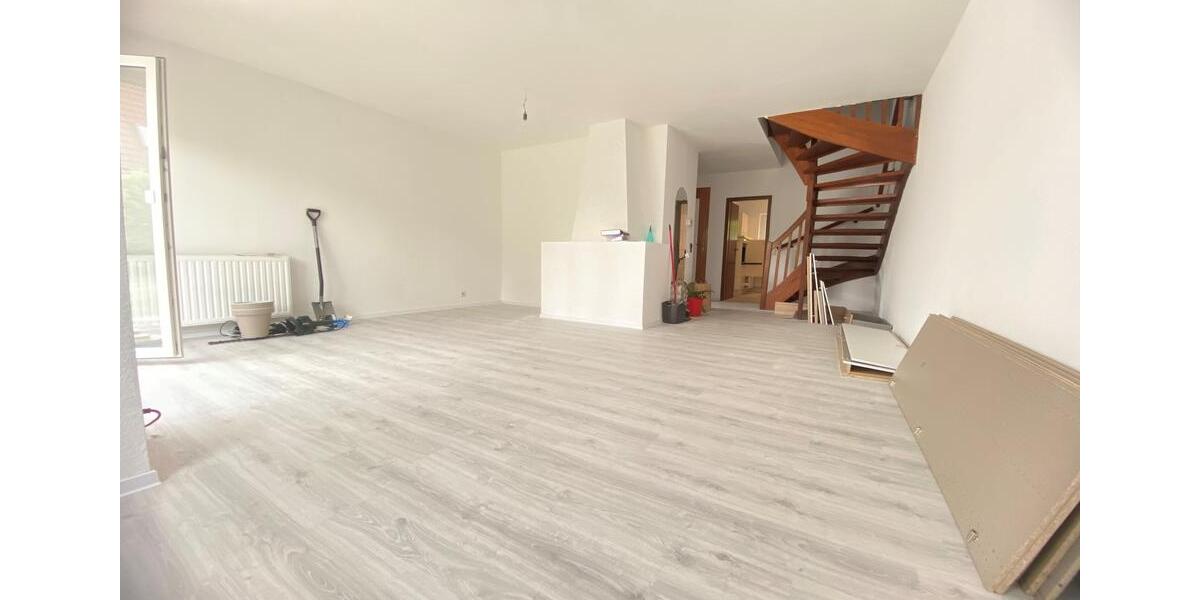 Etagenwohnung Bremen Huchting - 3 Zimmer, 114 m&sup2;, 1.250&euro; | Angebot:26676600