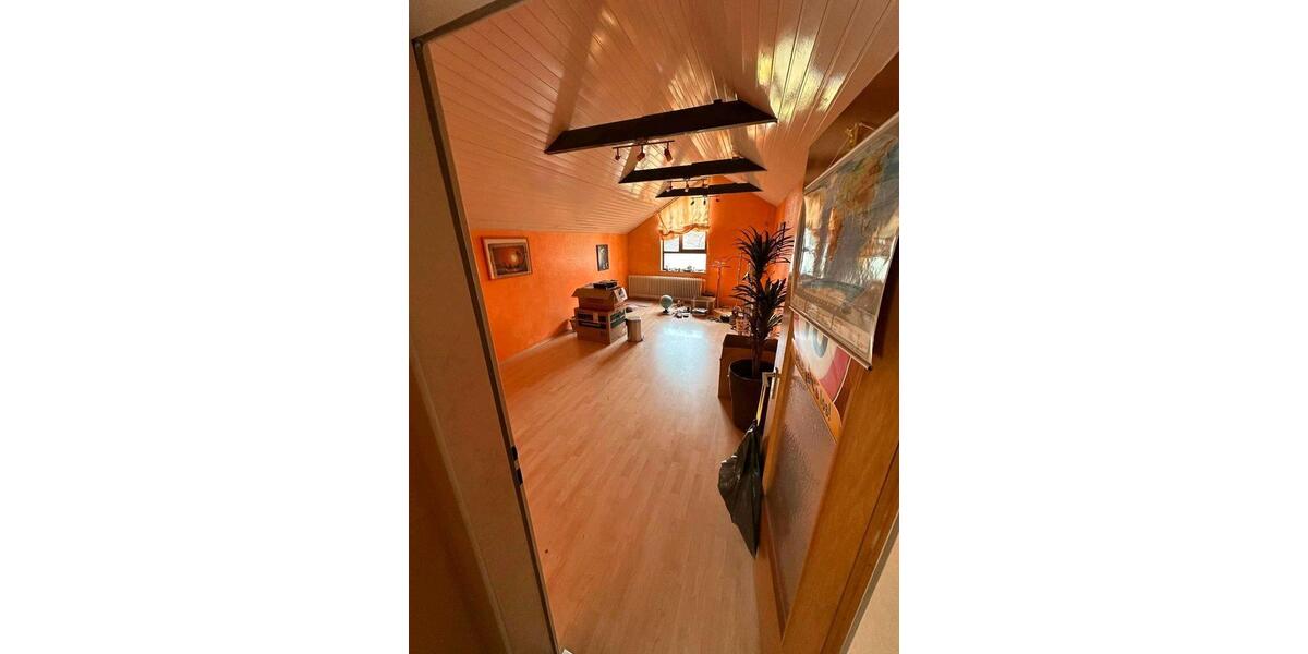 Einfamilienhaus Ganderkesee - 7.5 Zimmer, 200 m&sup2;, 1.900&euro; | Angebot:26582095