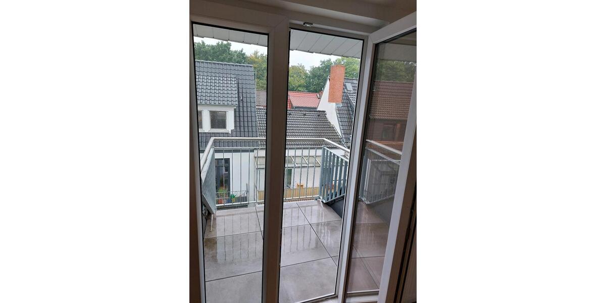 Dachgeschoßwohnung Bremen Findorff - 2 Zimmer, 30 m&sup2;, 600&euro; | Angebot:26285978