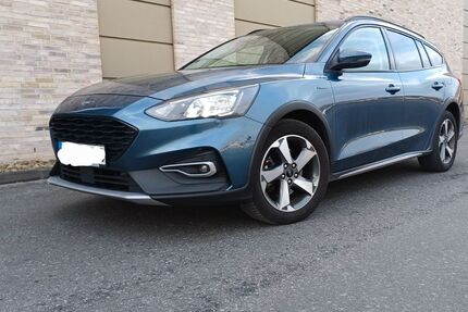Ford Focus 74.000 km 17.499 &euro; Achim 28832