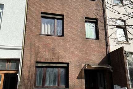 Haus Bremen Burglesum - 9 Zimmer, 143 m&sup2;, 309.000&euro; | Angebot:25591035