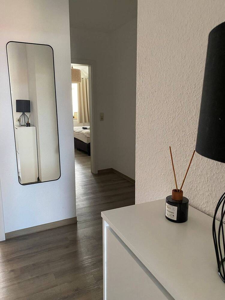 Moderne 3-Zimmer-Wohnung mit Balkon + Stellplatz