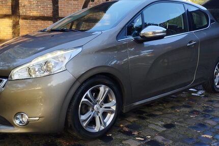 Peugeot 208 231.850 km 4.450 &euro; Ottersberg 28870