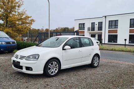 VW Golf 143.500 km 2.950 &euro; Achim 28832