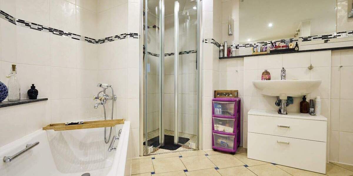 Bungalow Schwanewede - 6 Zimmer, 151 m&sup2;, 289.000&euro; | Angebot:25748793