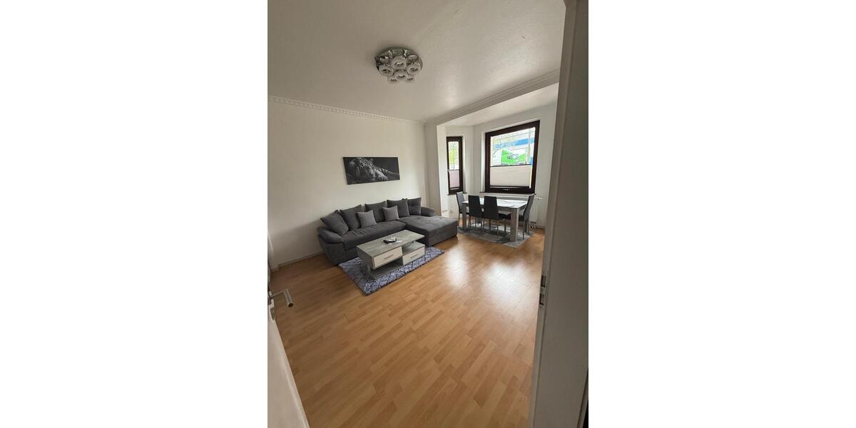 Reihenhaus Bremen Häfen - 10 Zimmer, 168 m&sup2;, 385.000&euro; | Angebot:27160946