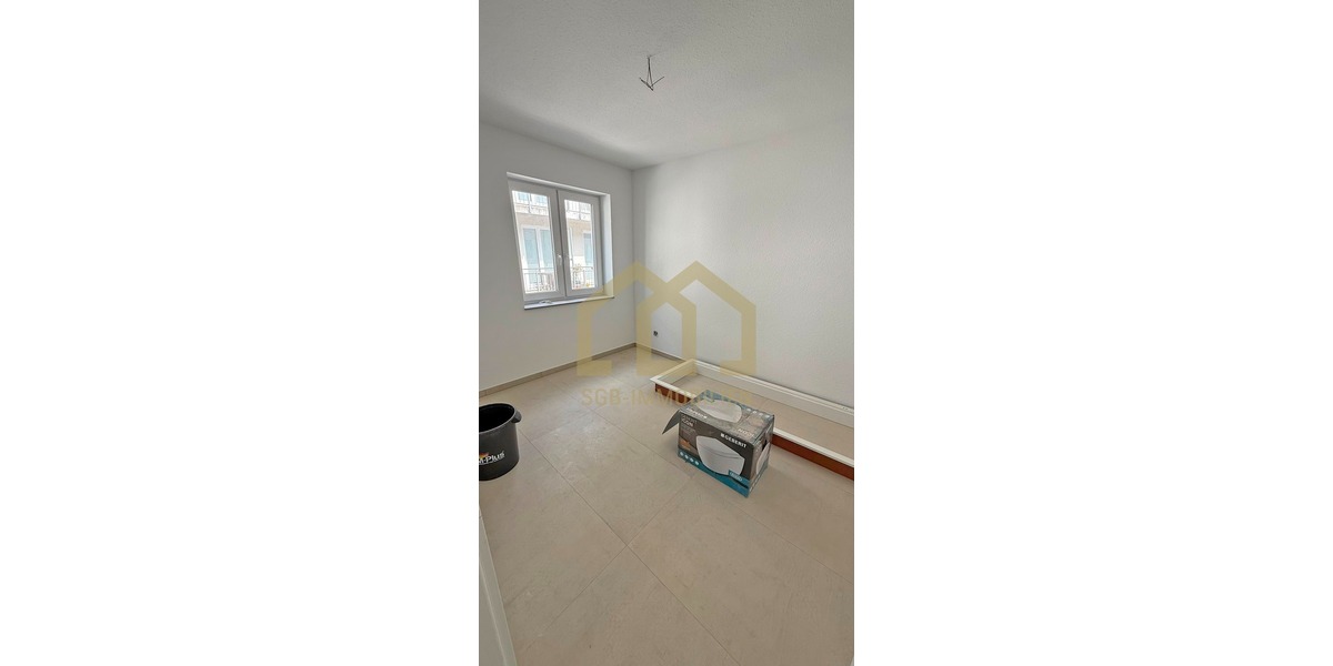 Vollsaniertes Mehrfamilienhaus 2026 mit 8 WE. Wärmepumpe + PV-Anlage in Top Lage zum Faktor 17,8 - Mehrfamilienhaus, Wohnhaus Bremen Neustadt | Angebot:27107842