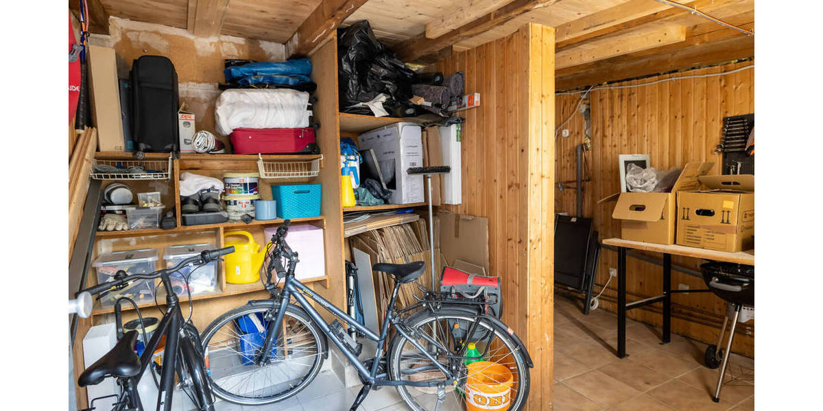 Etagenwohnung Delmenhorst Mitte - 3 Zimmer, 90 m&sup2;, 142.000&euro; | Angebot:25691270