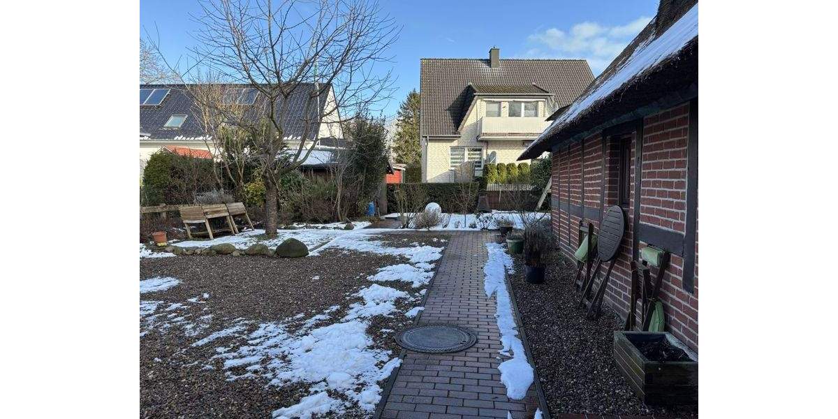 Mehrfamilienhaus, Wohnhaus Bremen / Rekum Rekum - 8 Zimmer, 200 m&sup2;, 329.900&euro; | Angebot:26117370