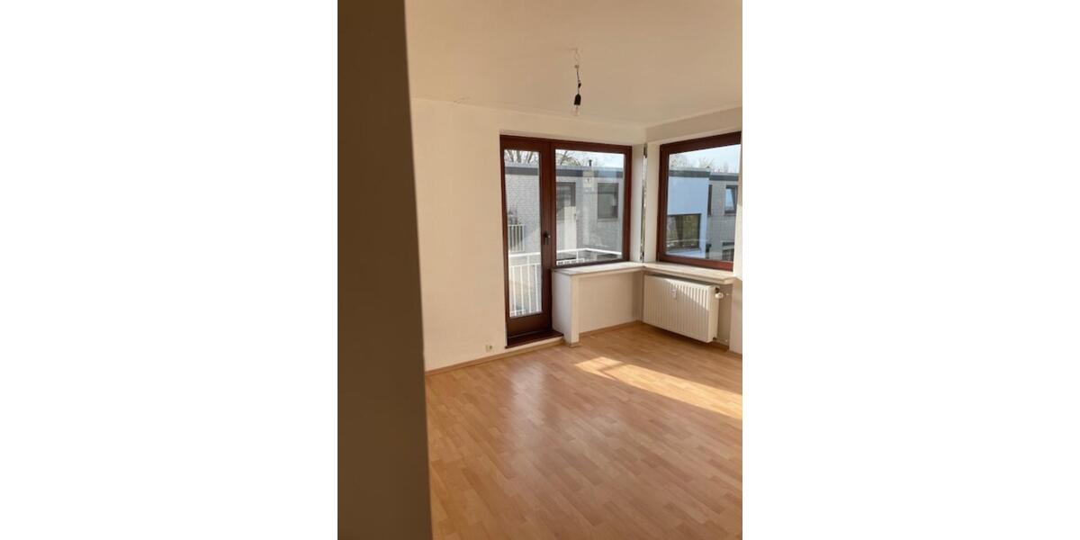 Etagenwohnung Bremen Huchting - 3 Zimmer, 101 m&sup2;, 193.000&euro; | Angebot:25307716