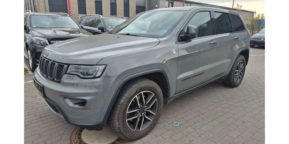 Jeep Grand Cherokee 200.000 km 17.999 &euro; Achim 28832