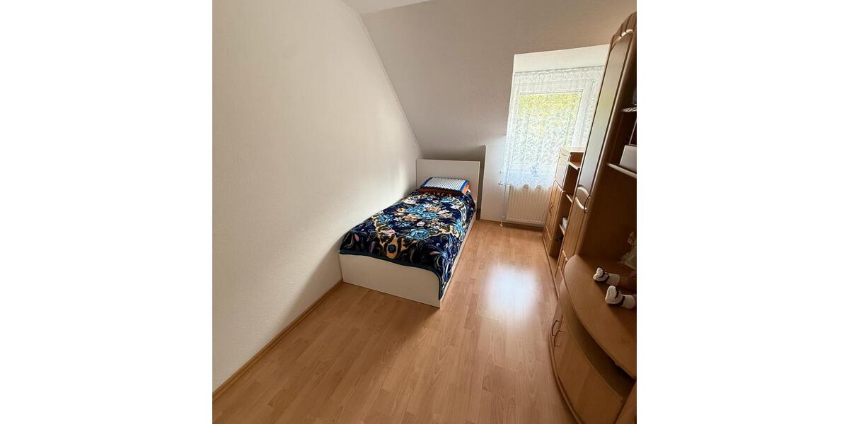 Reihenhaus Bremen Huchting - 5 Zimmer, 100 m&sup2;, 300.000&euro; | Angebot:27068343