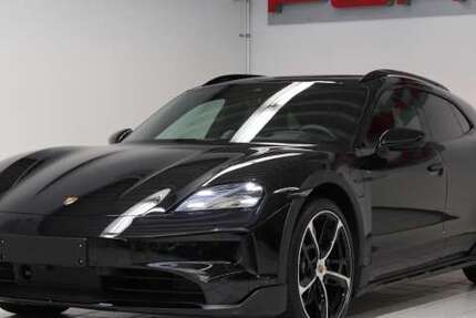 Porsche Taycan 8.900 km 107.890 € Bremen 28207