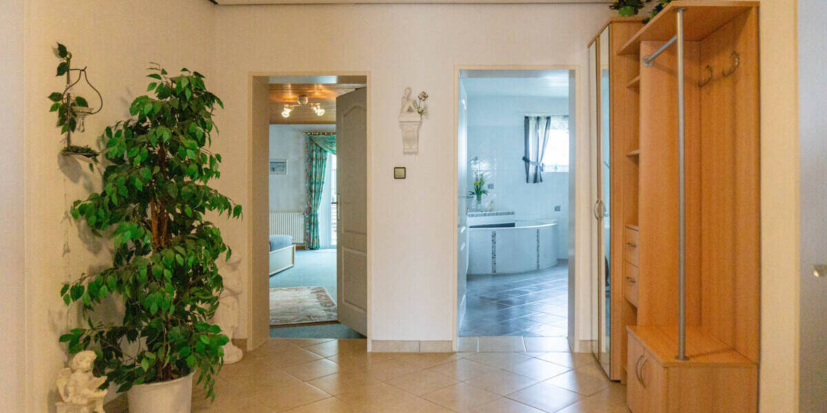 Einfamilienhaus Bremen / Blumenthal Lüssum-Bockhorn - 6 Zimmer, 229 m&sup2;, 310.000&euro; | Angebot:26161223