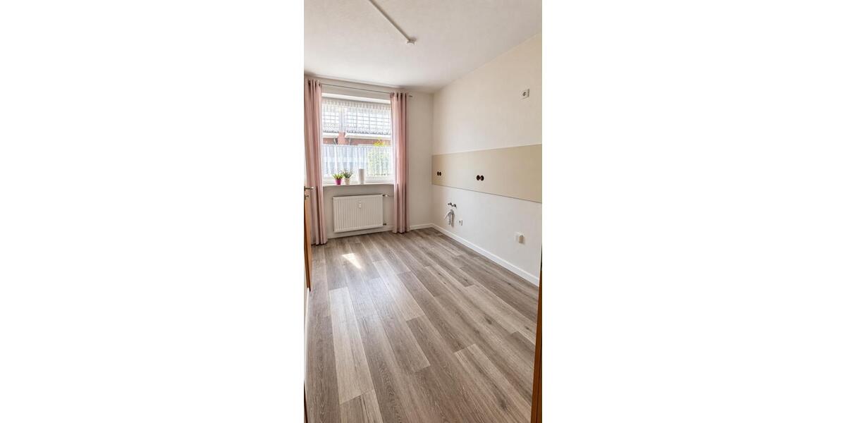 Erdgeschoßwohnung Stuhr - 3 Zimmer, 85 m&sup2;, 285.000&euro; | Angebot:27433065