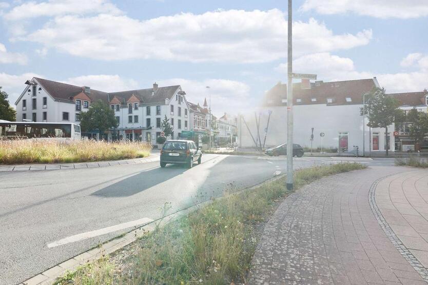 Vielseitige GewerbeImmobilie mit Aufzug in zentraler Innenstadtlage von Achim mit hoher Sichtbarkeit