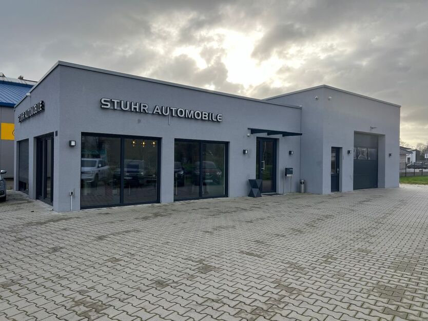 Skoda Karoq 84.000 km 18.990 € Stuhr 28816