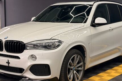 BMW X5 160.995 km 26.580 &euro; Bremen 28239