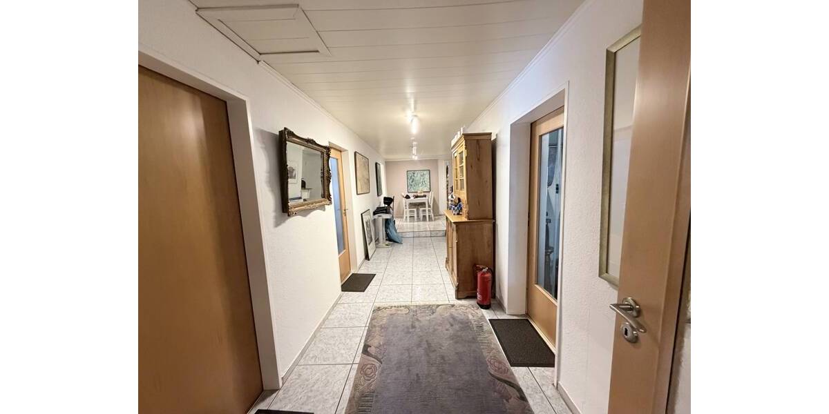 Mehrfamilienhaus, Wohnhaus Bremen / Rekum Rekum - 8 Zimmer, 200 m&sup2;, 329.900&euro; | Angebot:26596413
