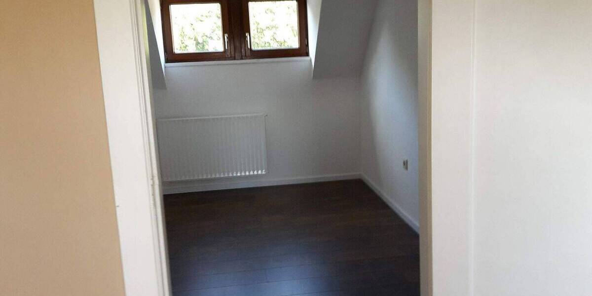 Mehrfamilienhaus, Wohnhaus Hude - 6 Zimmer, 160 m&sup2;, 395.000&euro; | Angebot:26595207