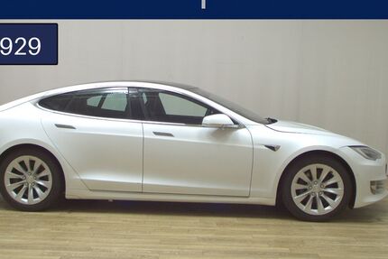 Tesla Model S 162.140 km 26.380 &euro; Bremen / Arsten 28279