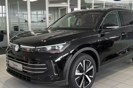 VW Tiguan 1.952 km 59.450 &euro; Bremen 28201