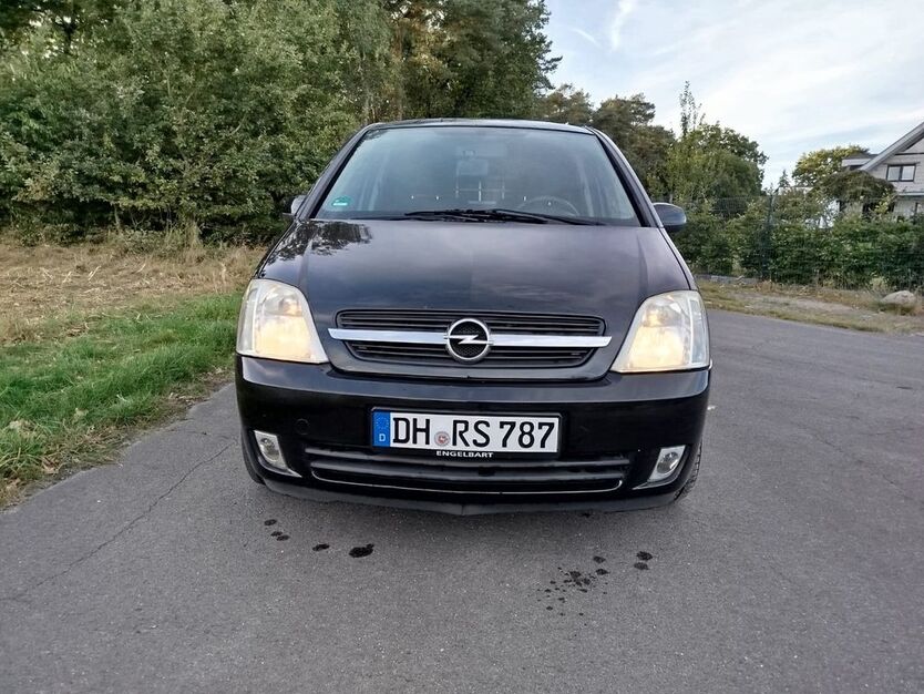 Opel Meriva 223.616 km 1.950 € Stuhr 28816
