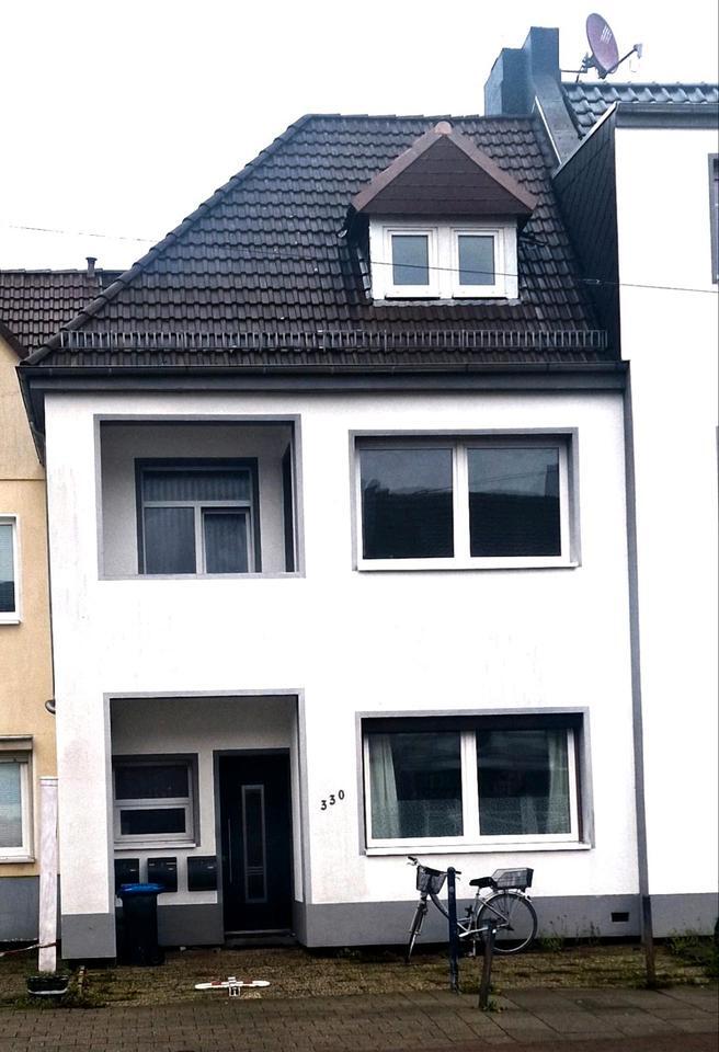 Mehrfamilienhaus